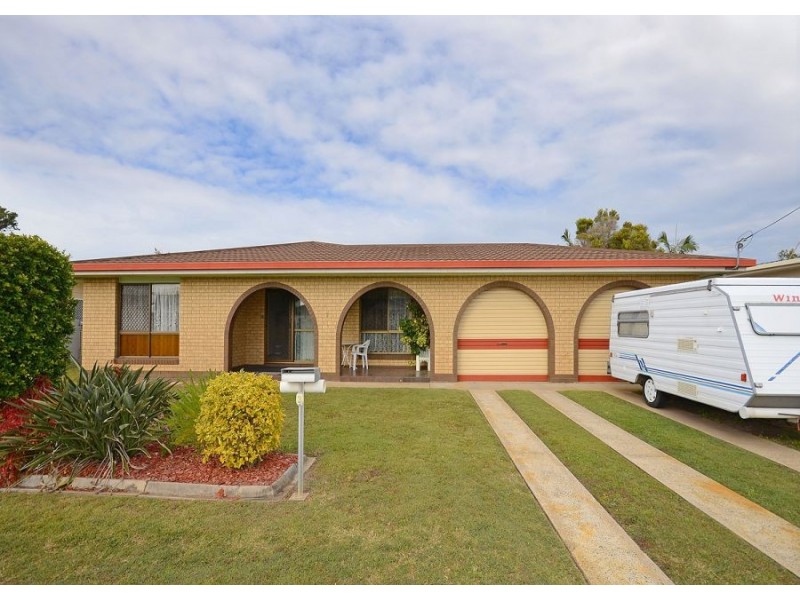 3 Moonbi Street, Scarness QLD 4655