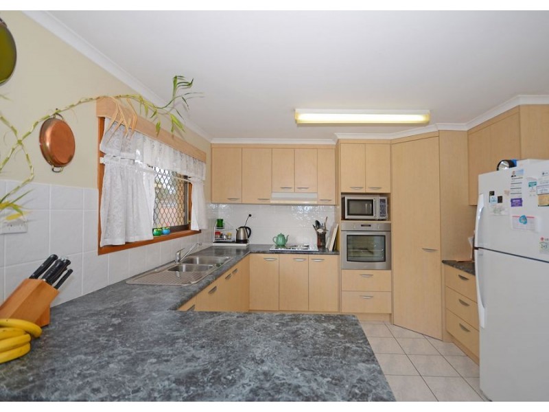 3 Moonbi Street, Scarness QLD 4655