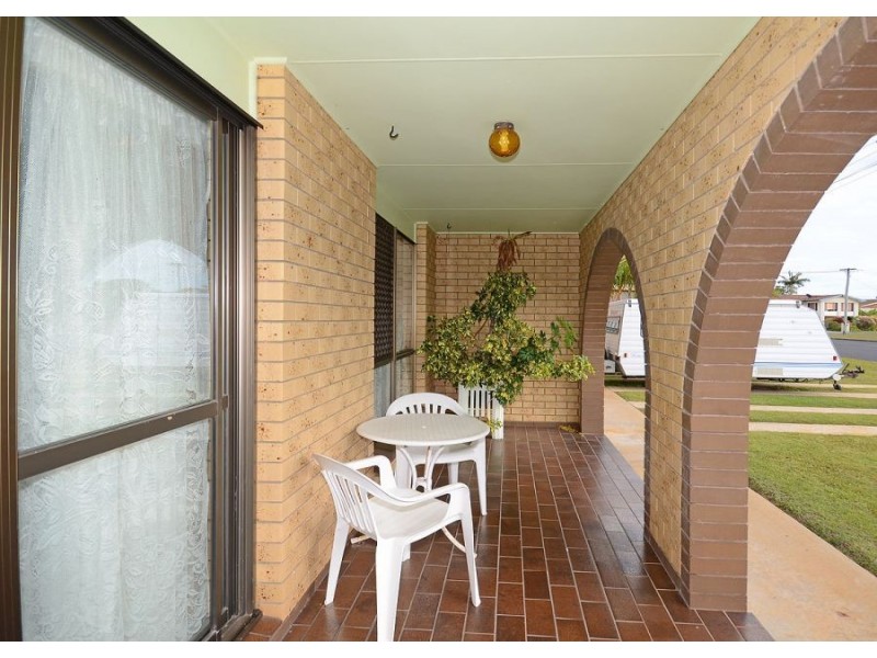 3 Moonbi Street, Scarness QLD 4655