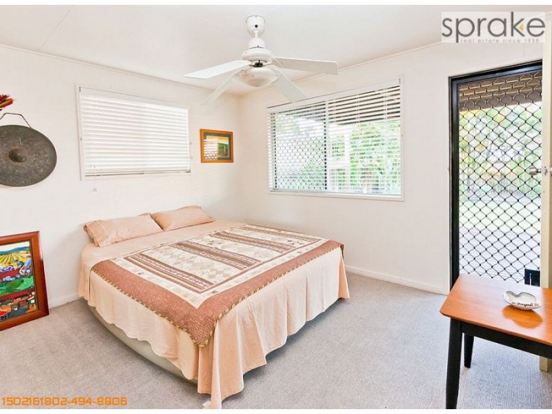 6 Moonbi Street, Scarness QLD 4655