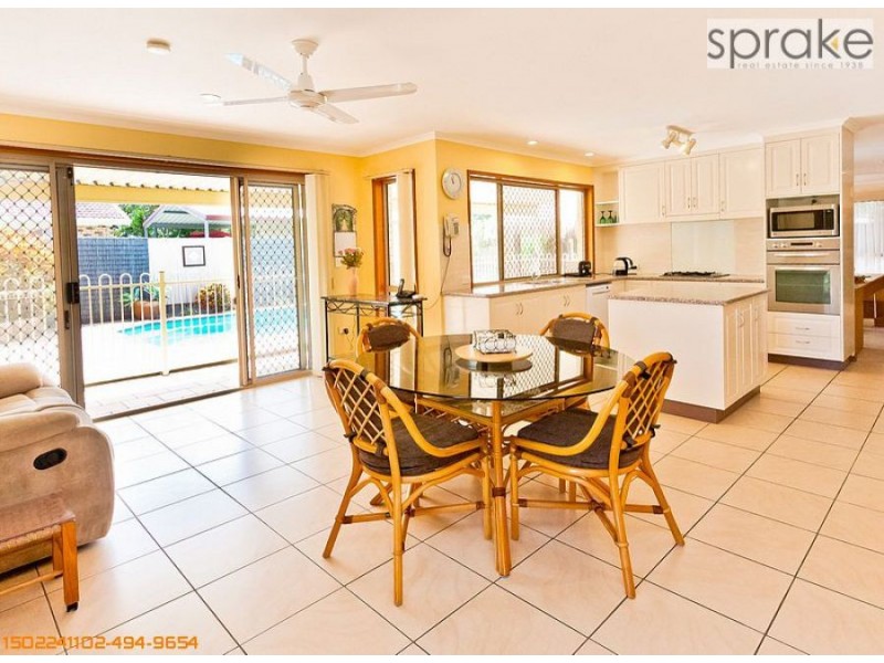 7 Venice Court, Point Vernon QLD 4655