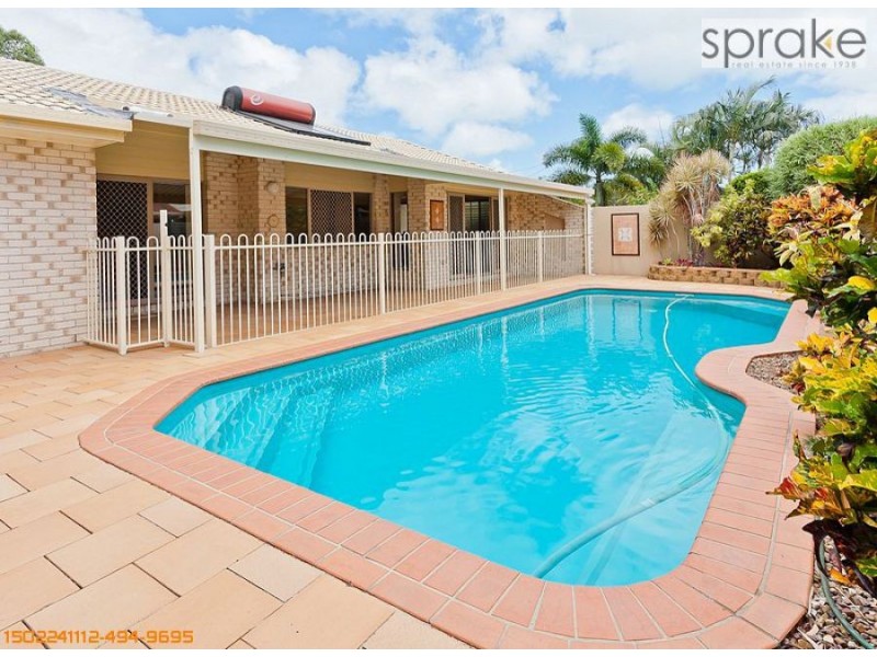 7 Venice Court, Point Vernon QLD 4655