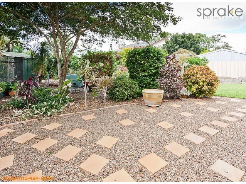 7 Venice Court, Point Vernon QLD 4655