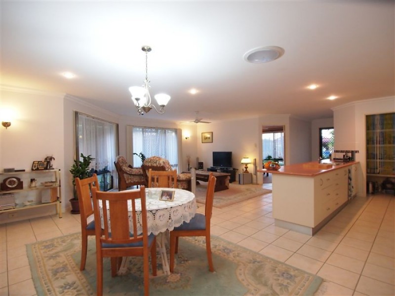 58 Mackay Drive, Kawungan QLD 4655