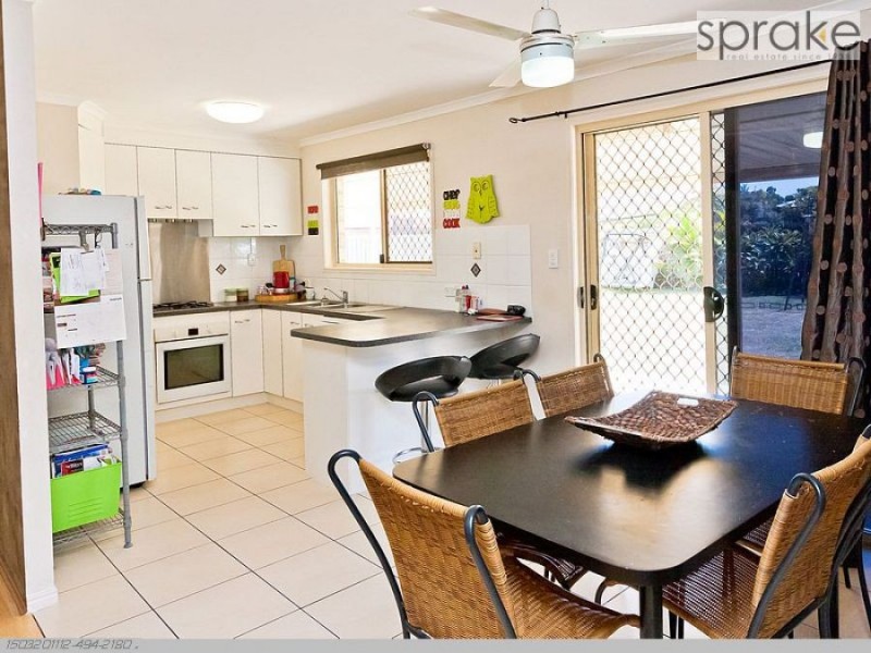 85 Wattle Street, Point Vernon QLD 4655