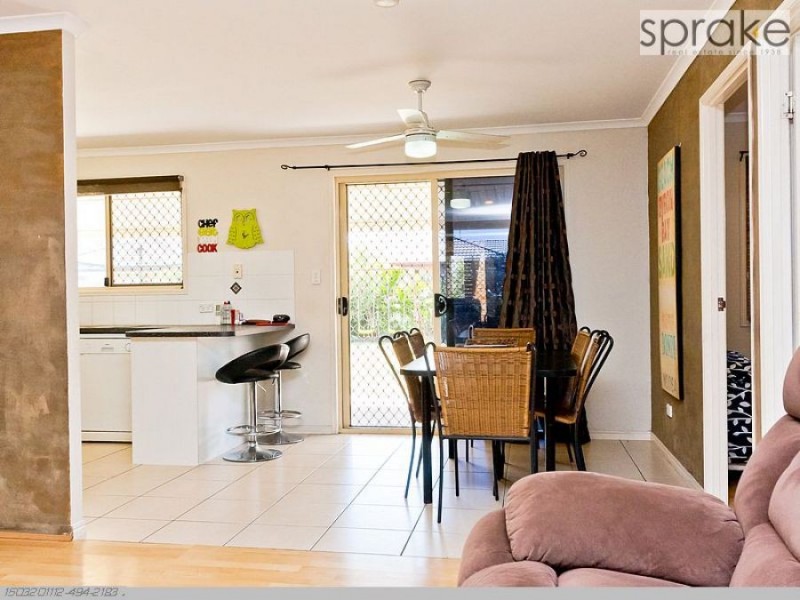 85 Wattle Street, Point Vernon QLD 4655