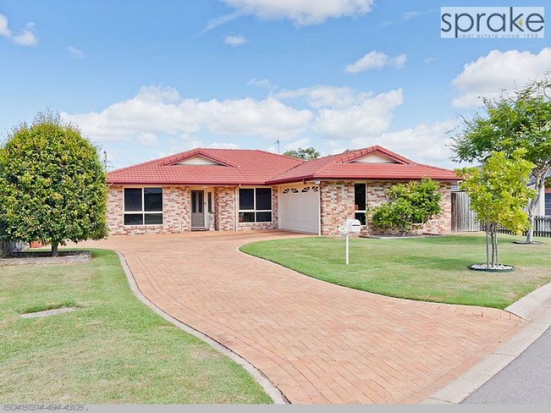 12 Montrose Close, Point Vernon QLD 4655