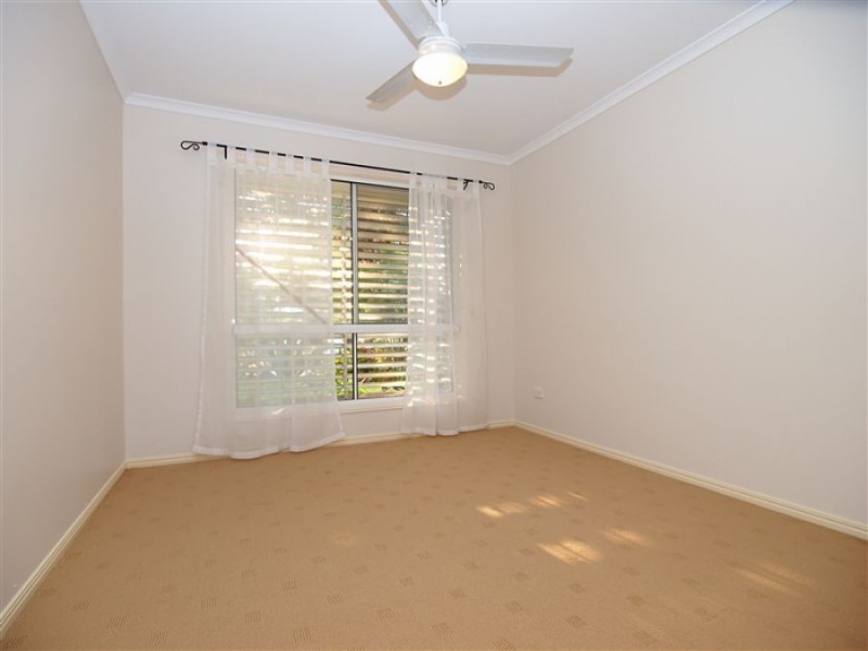 21 Tristania Crescent, Urangan QLD 4655