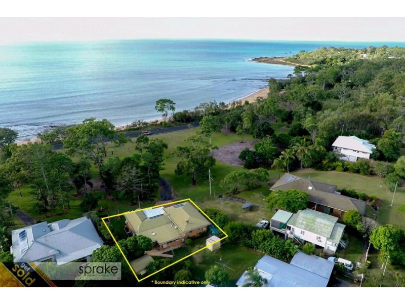 12 Esplanade, Point Vernon QLD 4655