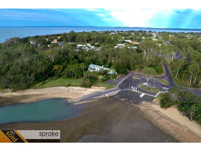 12 Esplanade, Point Vernon QLD 4655