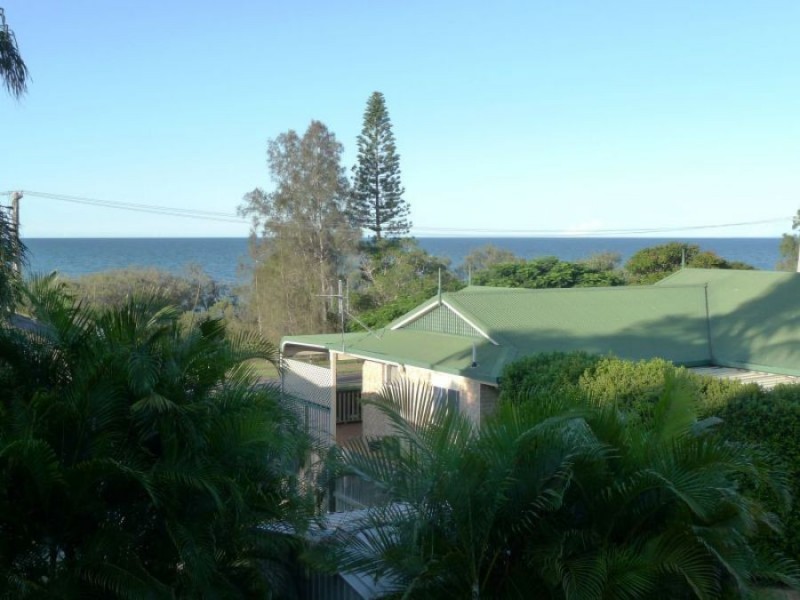 6 Flinders Street, Point Vernon QLD 4655