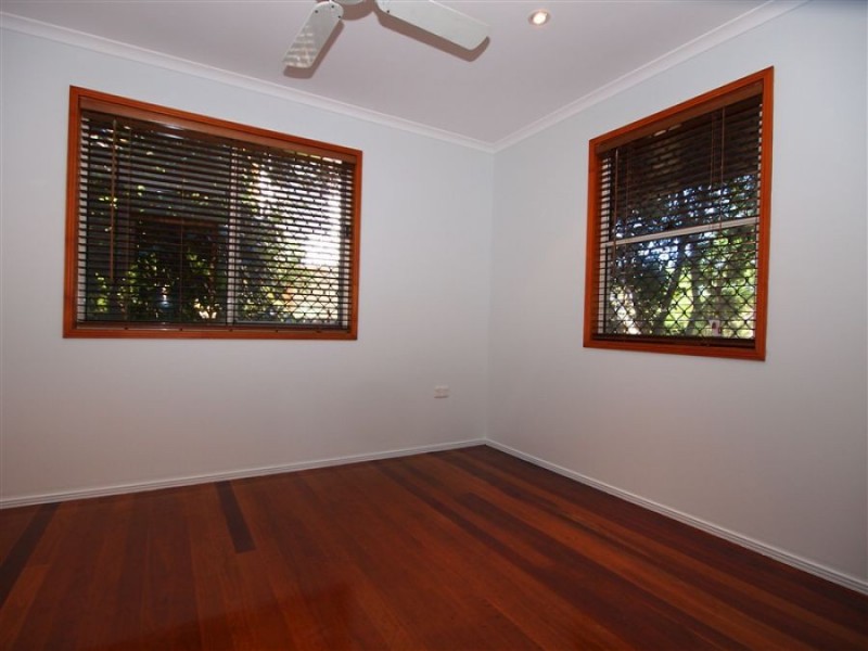 6 Flinders Street, Point Vernon QLD 4655