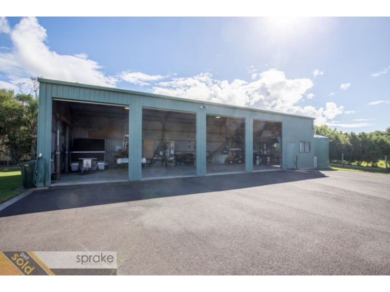 20-22 Jindera Court, Wondunna QLD 4655