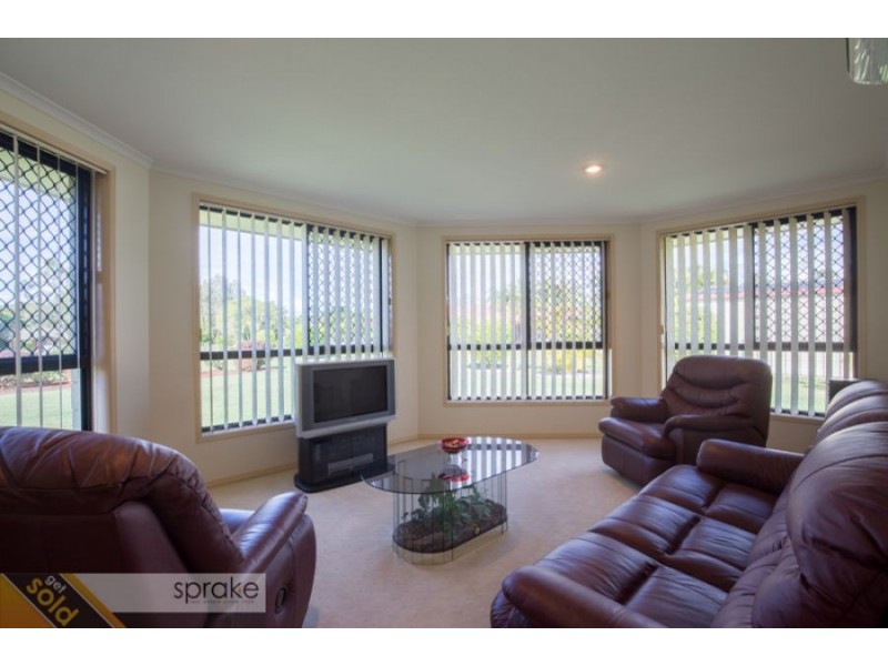 20-22 Jindera Court, Wondunna QLD 4655