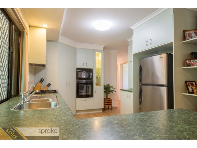 20-22 Jindera Court, Wondunna QLD 4655