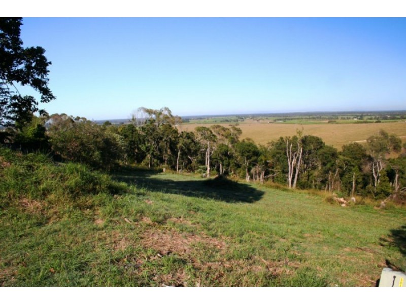 17 Awinya Court, Urraween QLD 4655