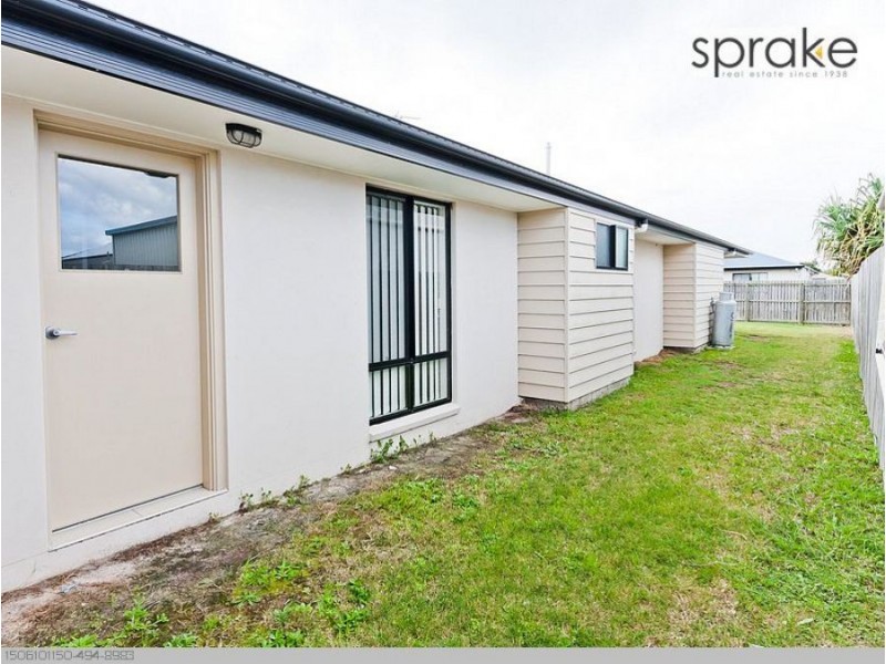 1/12 Endeavour Way, Eli Waters QLD 4655