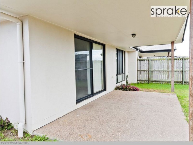 1/12 Endeavour Way, Eli Waters QLD 4655