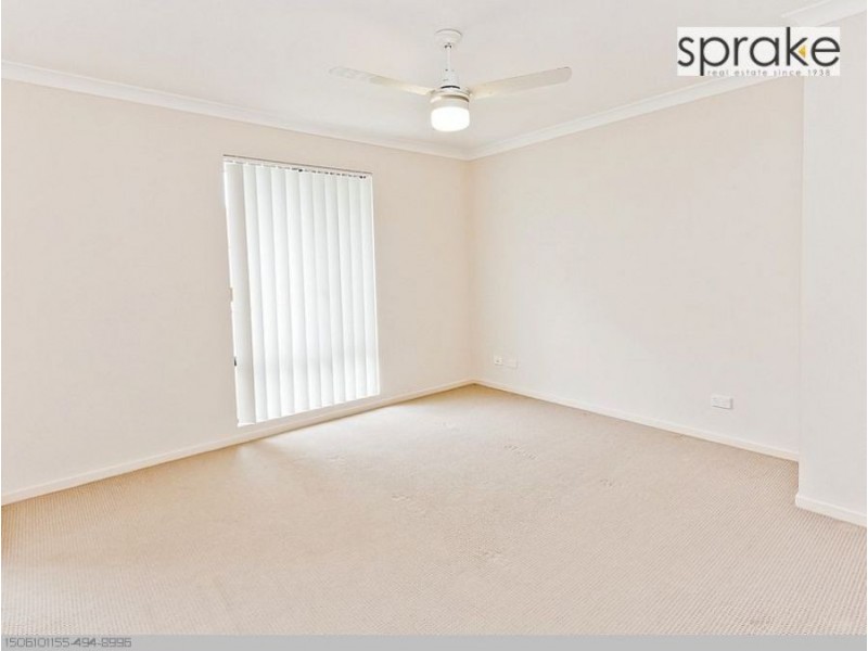 1/12 Endeavour Way, Eli Waters QLD 4655