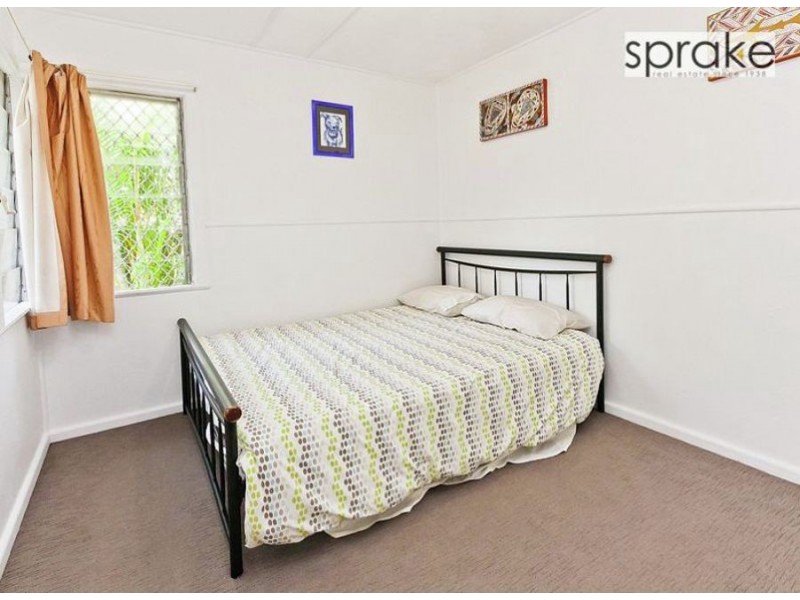 27 Leslie Lane, Scarness QLD 4655