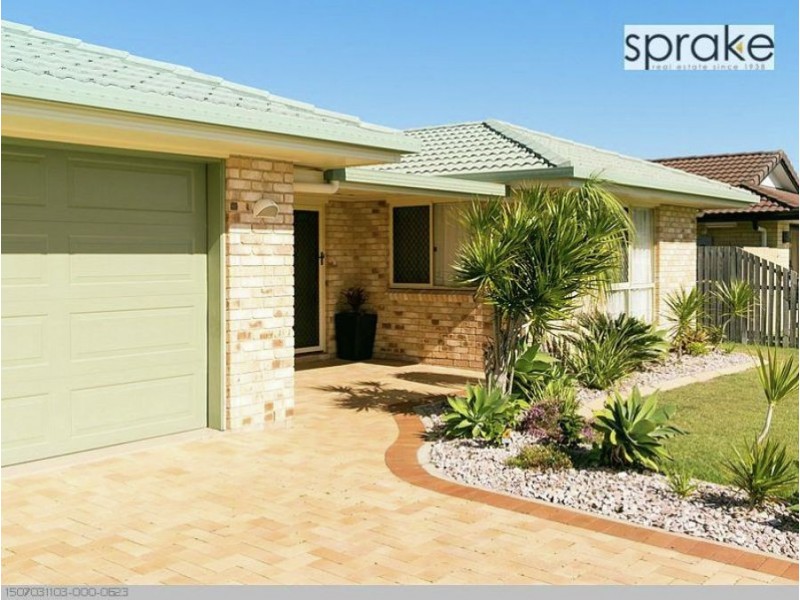 62 Wattle Street, Point Vernon QLD 4655