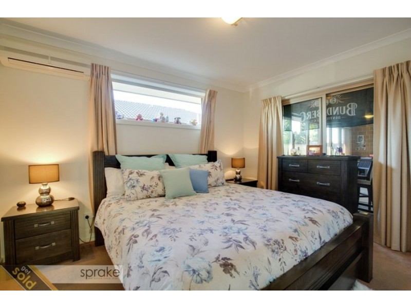 6 Genoa Court, Point Vernon QLD 4655