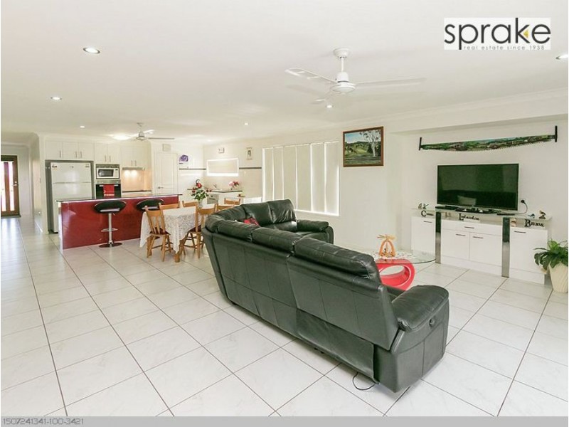 9 Mayfair Street, Point Vernon QLD 4655