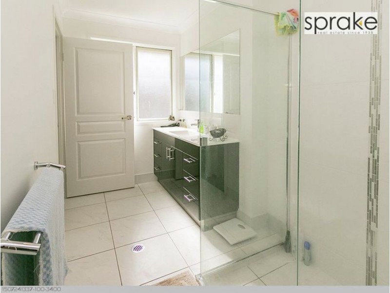 9 Mayfair Street, Point Vernon QLD 4655