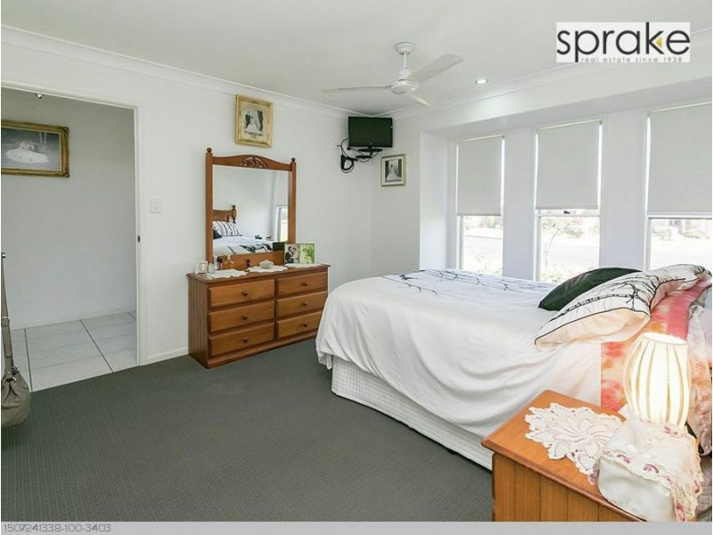 9 Mayfair Street, Point Vernon QLD 4655