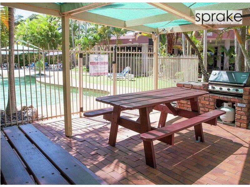 45/386 Esplanade, Torquay QLD 4655