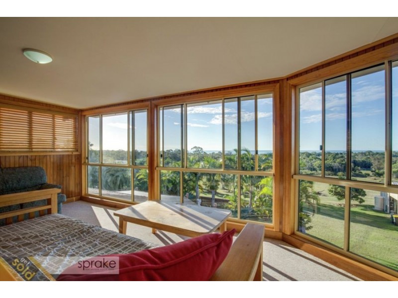 27 Hamilton Drive, Craignish QLD 4655