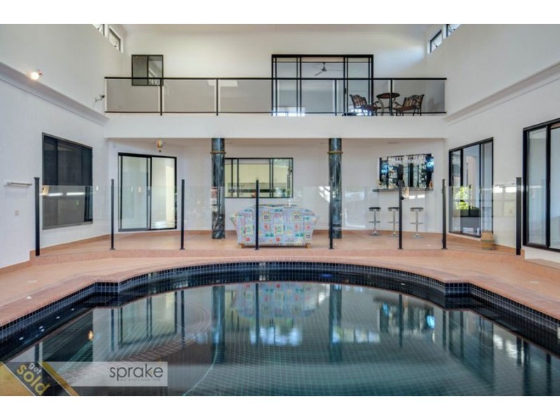 10 Windemere Road, Wondunna QLD 4655