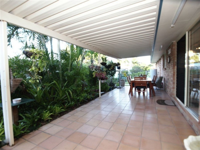 30 Blue Water Road, Booral QLD 4655