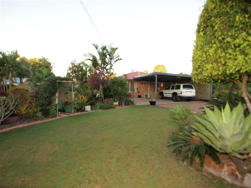 30 Blue Water Road, Booral QLD 4655