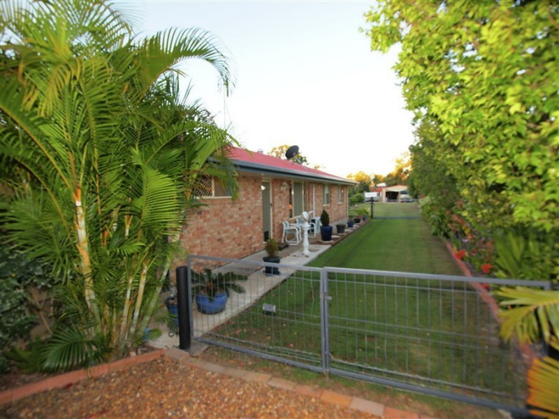 30 Blue Water Road, Booral QLD 4655