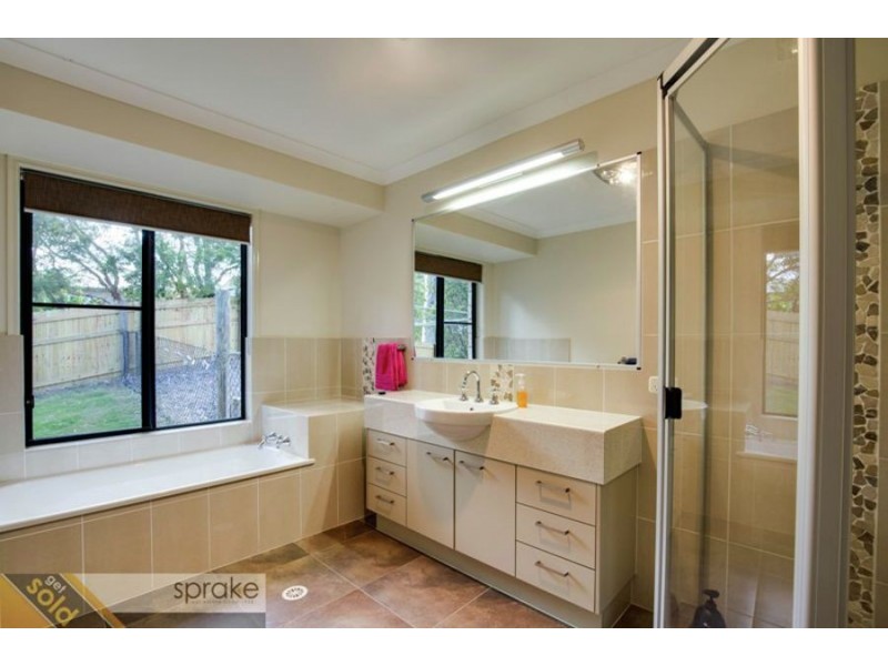 25 Highland Place, Craignish QLD 4655