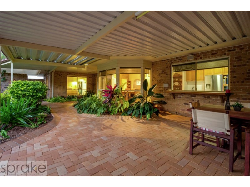45 Wellington Crescent, Wondunna QLD 4655