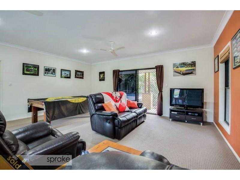 8 Montuna Court, Wondunna QLD 4655