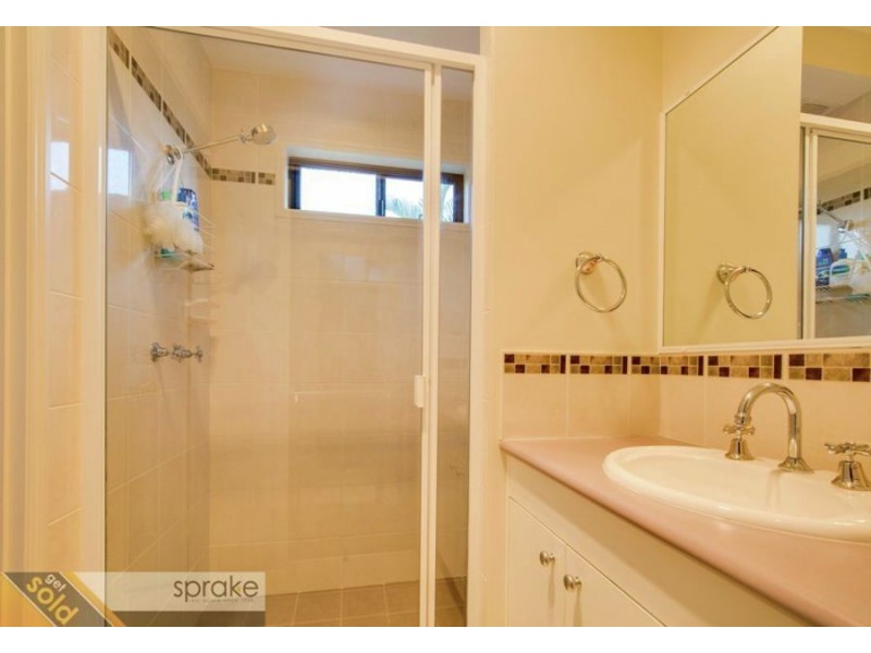 8 Montuna Court, Wondunna QLD 4655