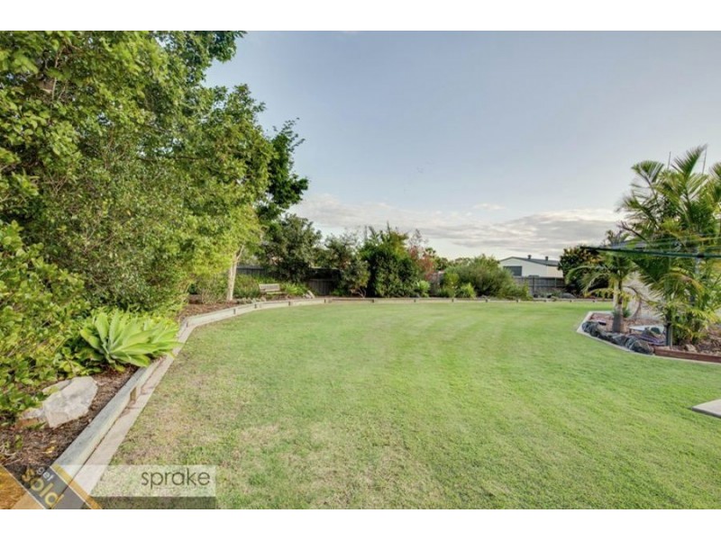 8 Montuna Court, Wondunna QLD 4655