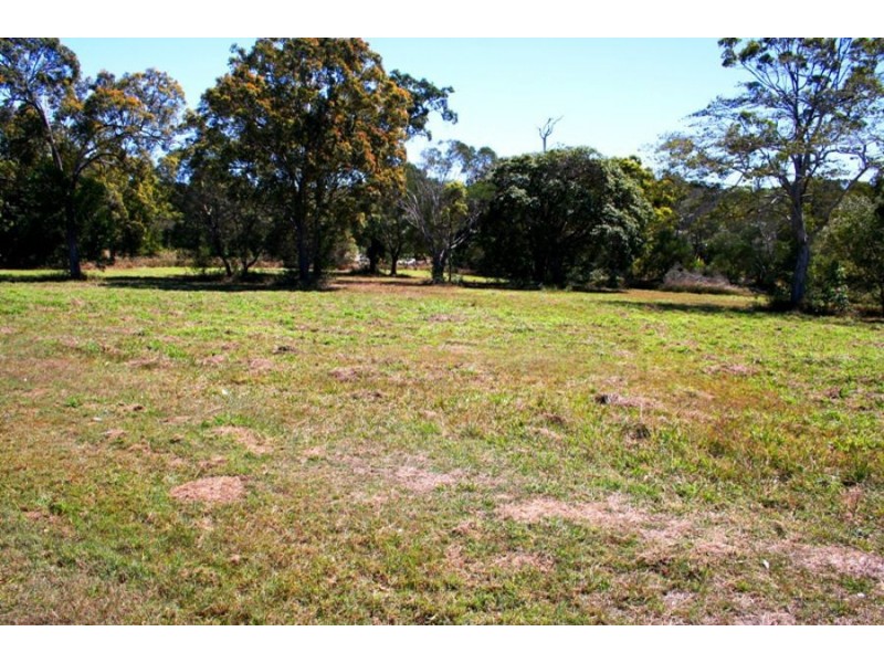 6 Sandrabarbara Drive, Booral QLD 4655