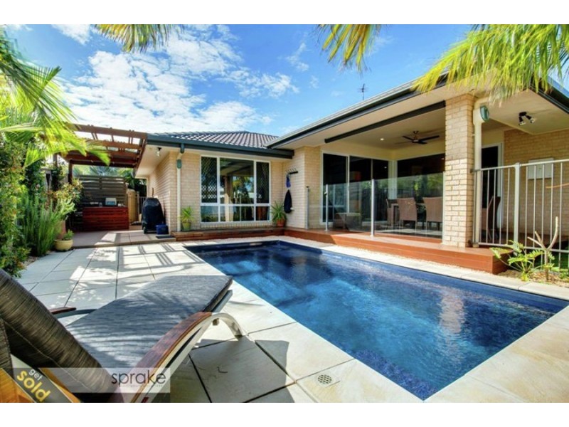 5 Seahaven Circuit, Pialba QLD 4655