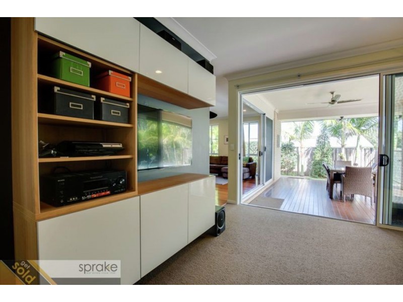 5 Seahaven Circuit, Pialba QLD 4655