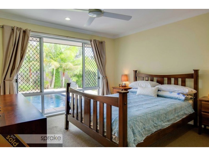 5 Seahaven Circuit, Pialba QLD 4655