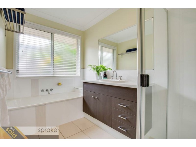 5 Seahaven Circuit, Pialba QLD 4655