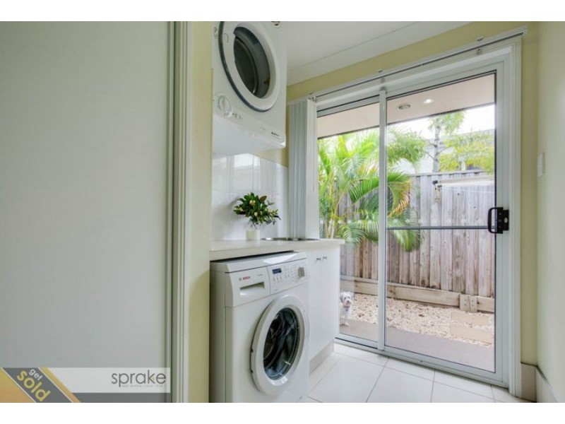 5 Seahaven Circuit, Pialba QLD 4655
