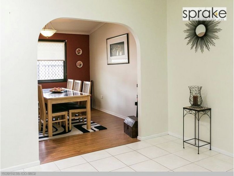 16 Oceanview Street, Point Vernon QLD 4655