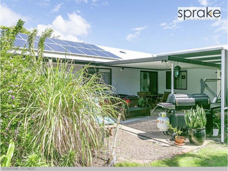 16 Oceanview Street, Point Vernon QLD 4655