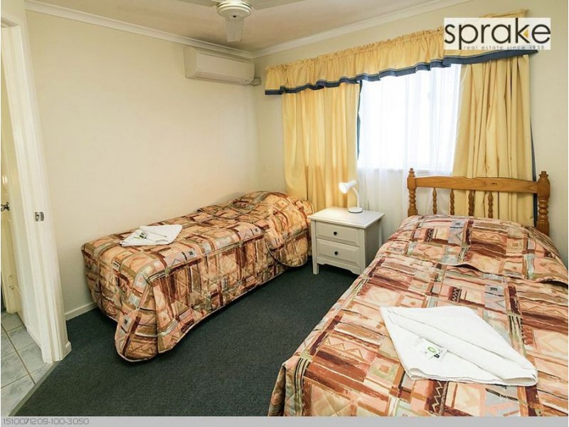 12/407 Esplanade, Torquay QLD 4655