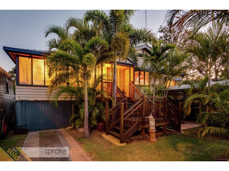 209 Torquay Terrace, Torquay QLD 4655